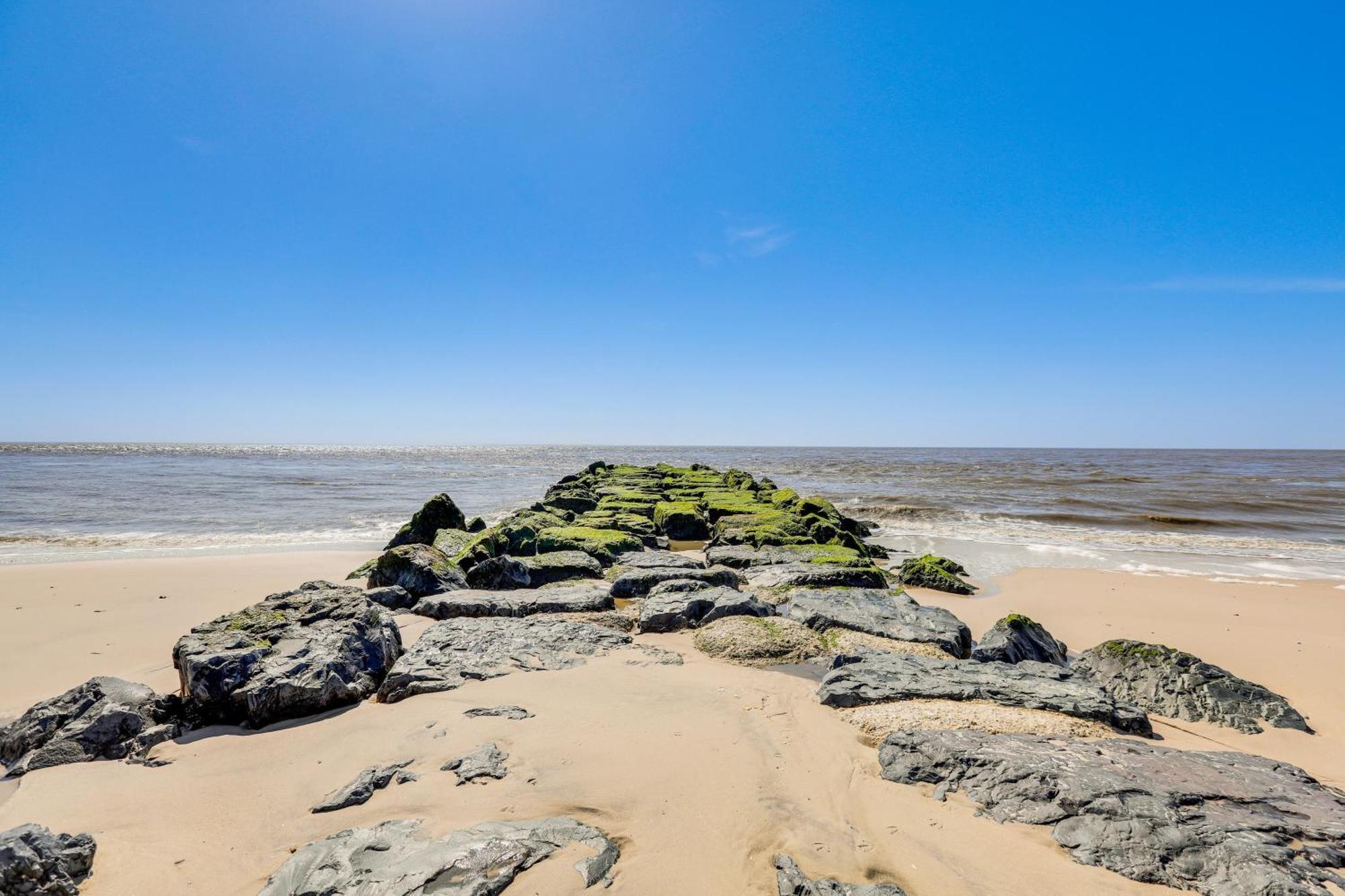 Coastal Cape May Getaway - Steps To Beach! Bagian luar foto